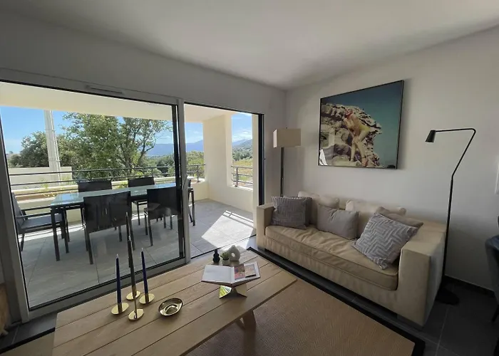 Apartmán T3 Dans Neuve Avec Piscine *